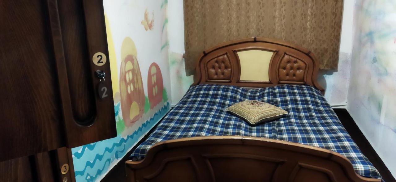 Asine Erywań Zewnętrze zdjęcie